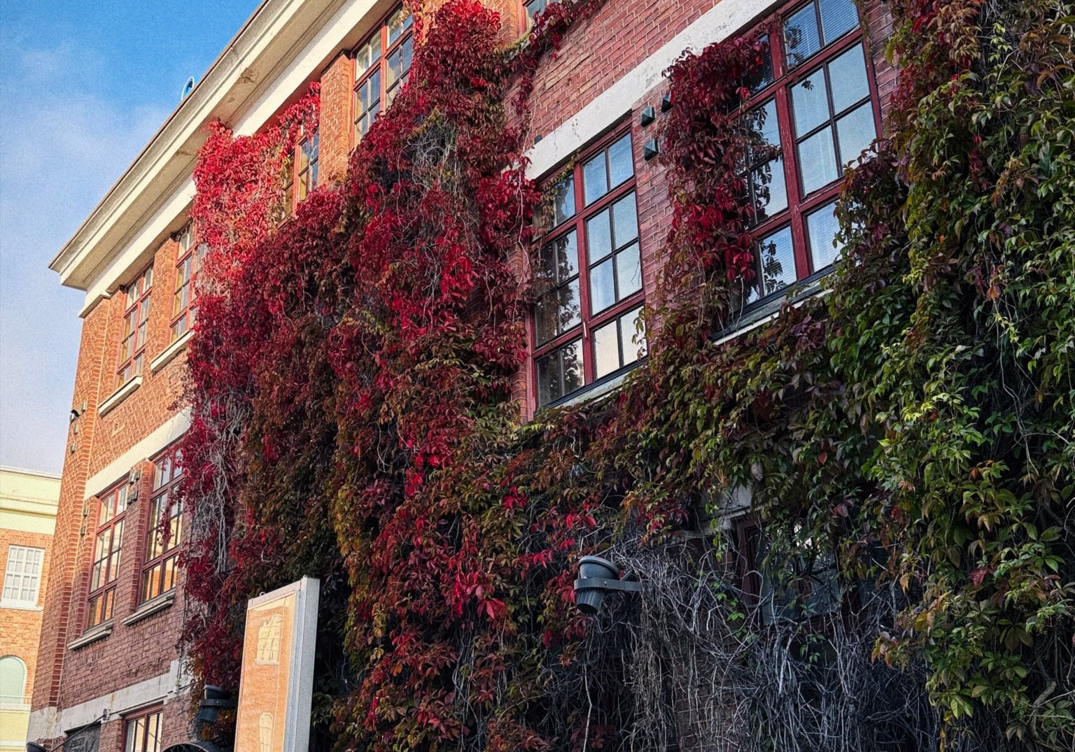 Lastu Oulussa – Åströmin Nahkatehtaasta modernin teknologian ytimeen