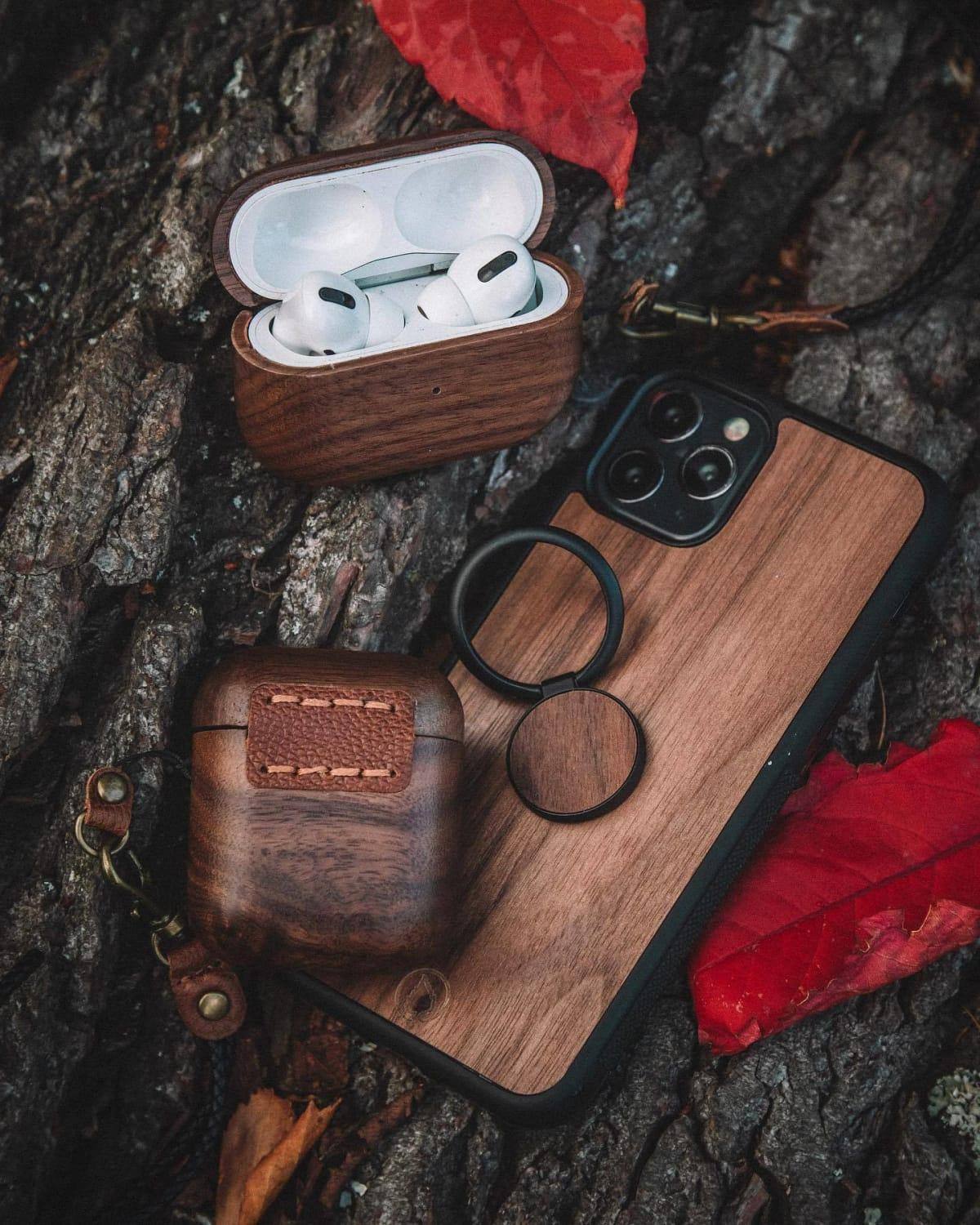 Minimalist style from the forests.
Walnut... - Lastu - Nordic Wooden Phone Cases - {{ product.product_type }} -