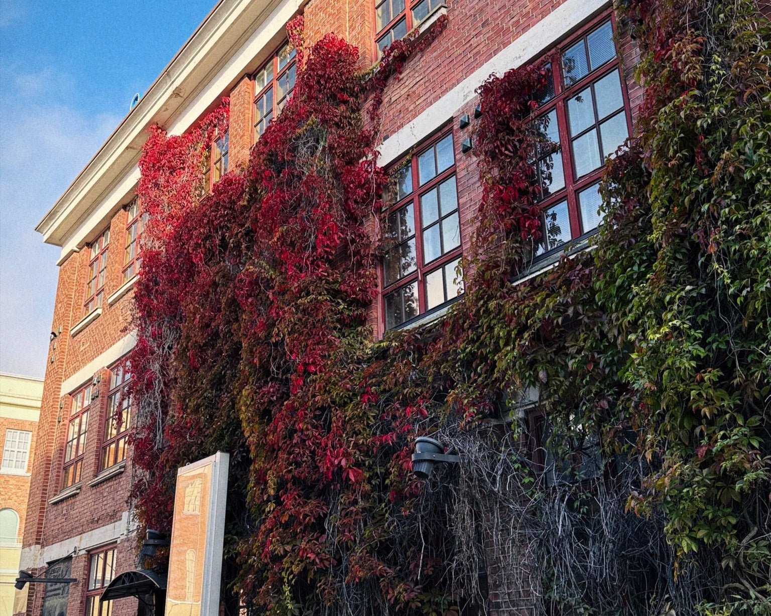 Lastu Oulussa – Åströmin Nahkatehtaasta modernin teknologian ytimeen