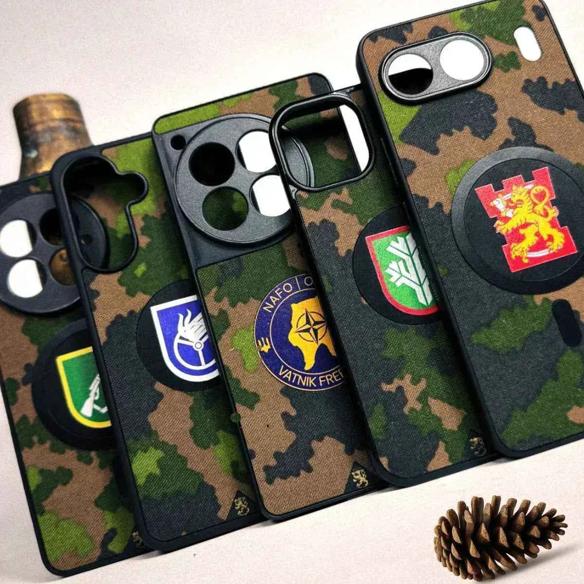 M05 maastokuvio puhelimen kuoret – Lastu suomalainen camo kuori