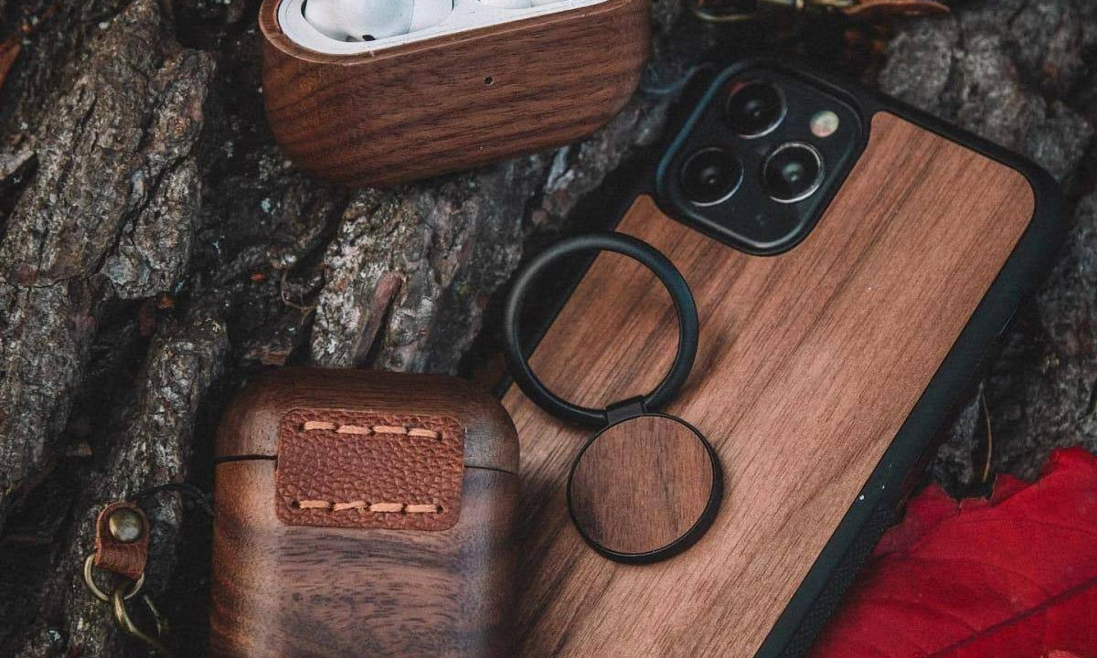 Minimalist style from the forests.
Walnut... - Lastu - Nordic Wooden Phone Cases - {{ product.product_type }} - 