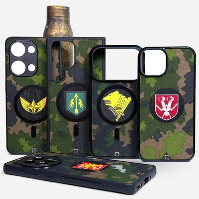 Lastu  Viisi Lastu ROKKA Aidot M05 -puhelinkoteloa, joissa on iPhone 17 Pro-, Samsung S26- ja Pixel 10 -logot, yksi vaakasuorassa.