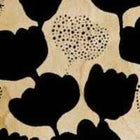 RATIA -kuosi: Lastu puhelinkuoret koivupuuta, musta kukkakuosi, luonnonpinta, suomalainen valmistus.