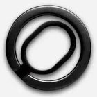 Lisäsit MagSafe -lisäosan: musta MagSafe-yhteensopiva rengas Lastu kuoriin puhelimen kiinnitykseen.