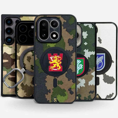 Lastu  Viisi Lastu ROKKA M05 -puhelimen kuorta, joissa on erilaisia logoja: iPhone 17 Pro, Galaxy S26 sekä puukuoret valkoisella taustalla