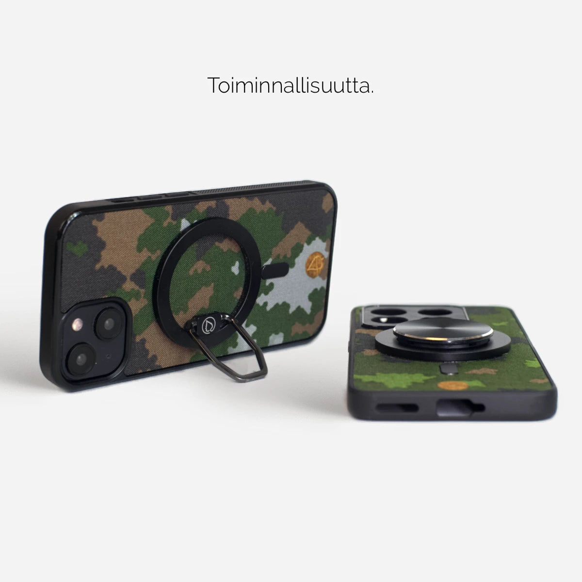 Suomalainen M05 armeijan kamouflage MagSafe-kotelo puhelimelle: Kestävä, luontoystävällinen ja monipuolinen lisävaruste ulkoilmaihmisille.