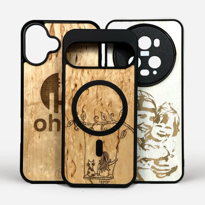 PIIRU - Wooden Phone Case with Custom Engraving