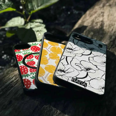 LASTU x RATIA punaiset puiset kuoret RATIA-kuosilla – kotimainen design, Lastu
